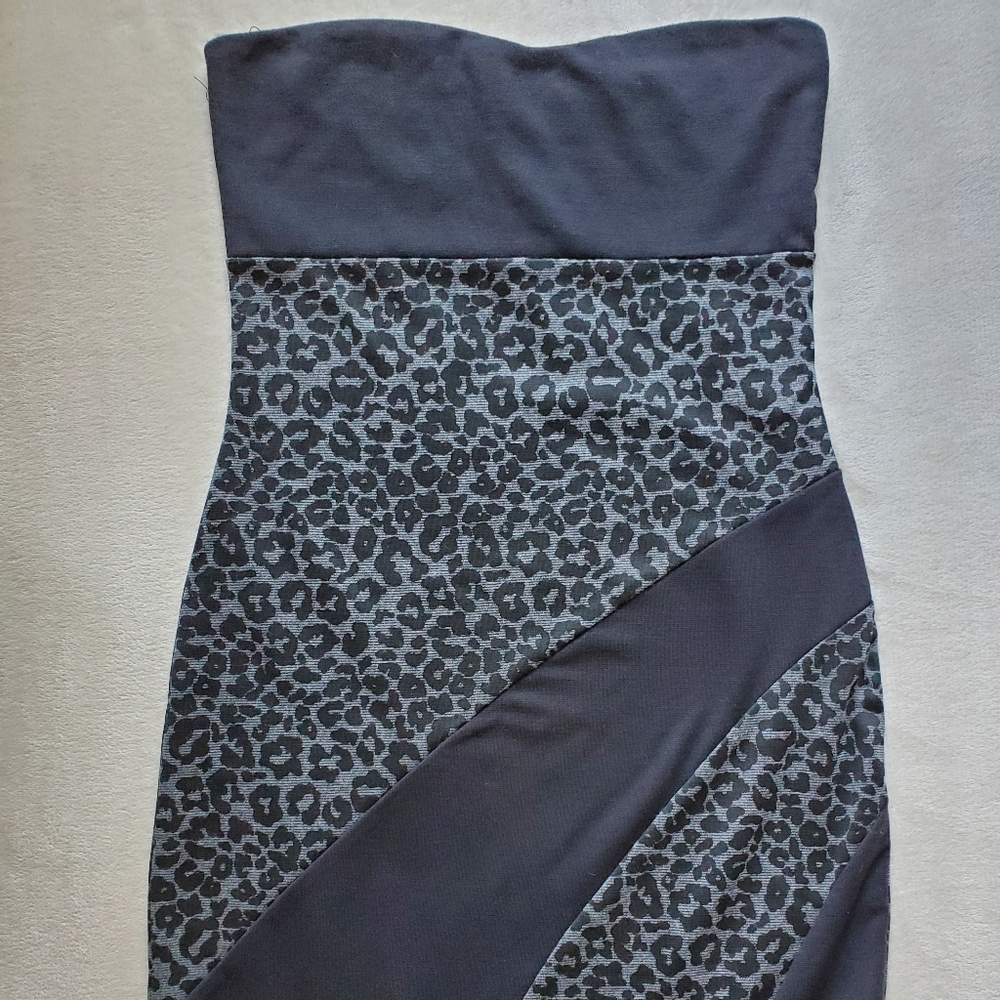 Mini strapless dress